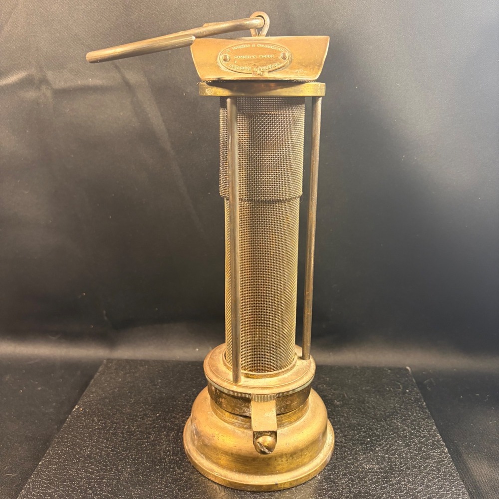 E. Thomas & Williams Cambrian Works Brass Miners Safety Lamp Aberdare Wales UK